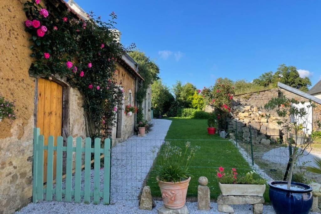 Gite En Cotentin Villa Etienville Exterior foto